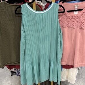 Pleated Mint Green Sleeveless Tunic Dress